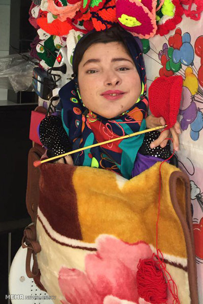 شگفتی‌های دختر هنرمند ۷۰سانتی در تهران