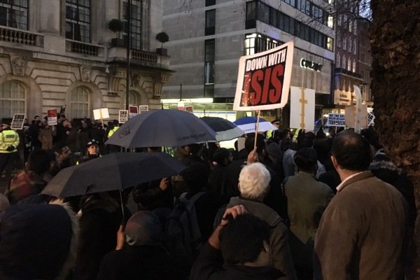 فیلم/ تظاهرات مردم لندن در اعتراض به اعدام شیخ نمر