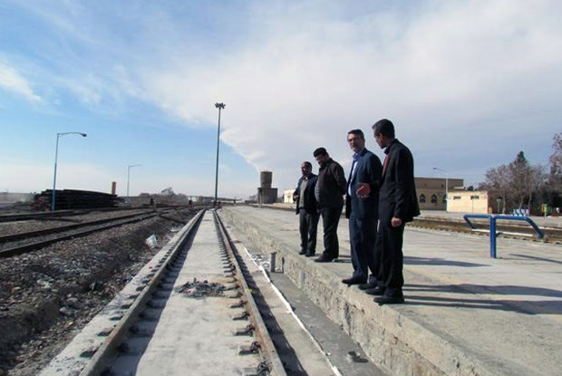 ایستگاه راه آهن دامغان - بهسازی خطوط ریلی - درباغ عنبران 