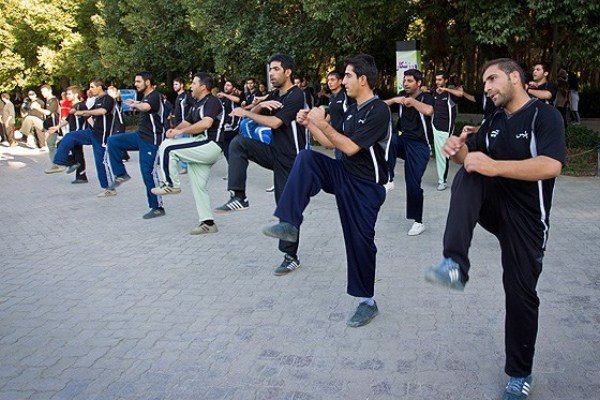 گسترش ورزش همگانی در دانشگاه‌های علوم پزشکی با زنگ سلامتی و نشاط