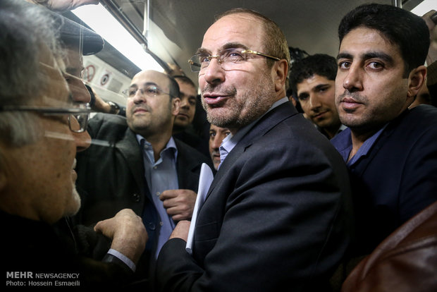 ارائه گزارش پلاسکو درجلسه علنی شورا/افتتاح ۱۰۰ کیلومتر مترو بزودی افتتاح ایستگاه مترو میرزای شیرازی با حضور محمدباقر قالیباف شهردار تهران