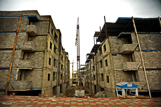 سریال تکراری مشکلات مسکن مهر لرستان/ ۴۵۶ واحد در دلفان تکمیل نشد مسکن مهر ماهدشت استان البرز