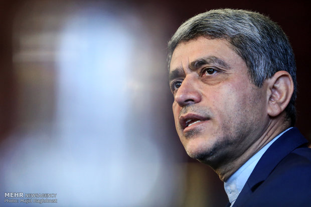 لایحه «بانکداری بدون ربا» تا یک ماه آینده به مجلس میرود نشست خبری علی طیب نیا وزیر امور اقتصادی و دارایی