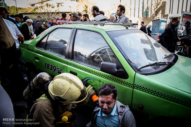 سانحه تصادف در خیابان مفتح تهران