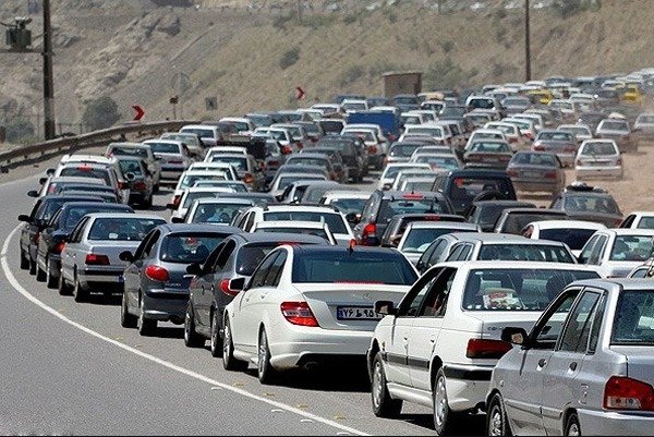 ترافیک سنگین در جاده تهران-پردیس به علت حمل هوایپما است
