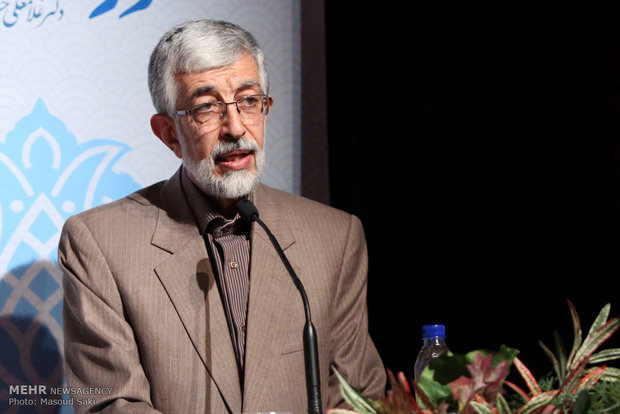 رونمایی از مجموعه شعر غلامعلی حدادعادل