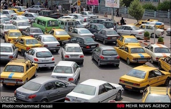ترافیک نیمه سنگین در آزادراه کرج-تهران/ محدودیت تردد در آخر هفته
