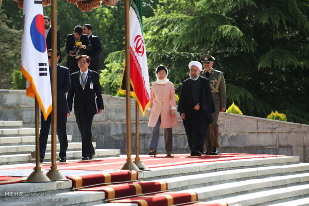عکس رئیس جمهور عکس حسن روحانی رئیس جمهور کره جنوبی پارک گون هه Park Geun hye