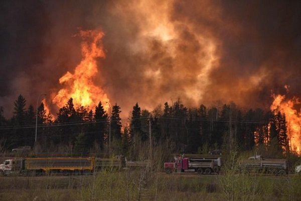 آتش سوزی کانادا