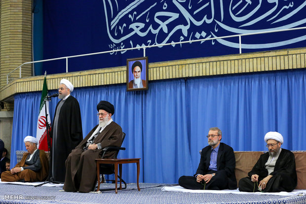 دیدار مسئولان نظام و سفرای کشورهای اسلامی با آیت‌الله خامنه‌ای رهبر انقلاب اسلامی