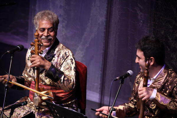اجرای موسیقی «فرج علیپور» در هفته فرهنگی و اقتصادی لرستان