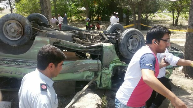 واژگونی خودروی وَن در اتوبان تهران-قم/ ۴ نفر جان باختند
