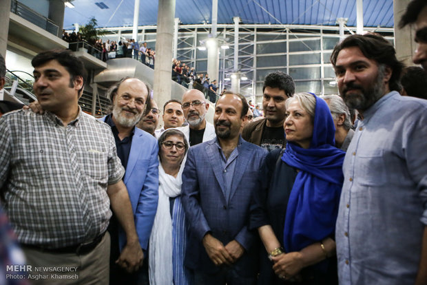همسر اصغر فرهادی عکس جدید ترانه علیدوستی عکس جدید بازیگران بازیگران فیلم فروشنده اینستاگرام ترانه علیدوستی