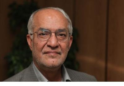 استاد ایرانی جایزه ۱۰۰ هزار دلاری را برای توسعه سلامت اهدا کرد