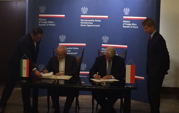 ظریف با وزیر خارجه لهستان دیدار کرد/امضای یادداشت تفاهم