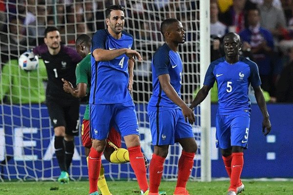 دیدار تیم های ملی فرانسه و کامرون