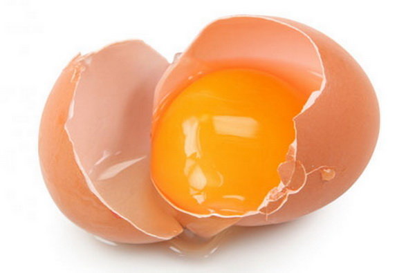 خوردن تخم مرغ موجب افزایش ریسک حمله قلبی نمی شود
