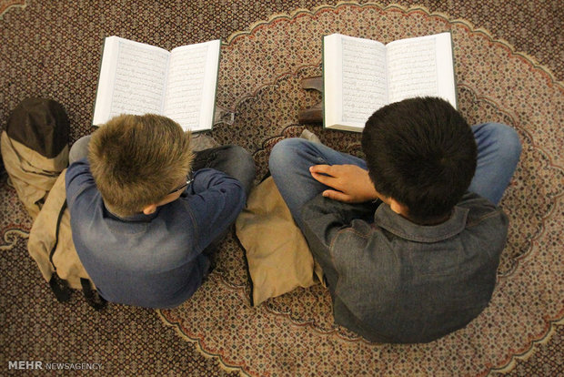 محفل انس با قرآن دانش آموزی در گرگان
