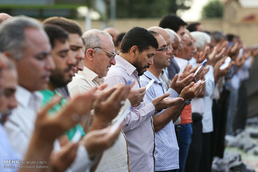 اقامه نماز عید سعید فطر-1