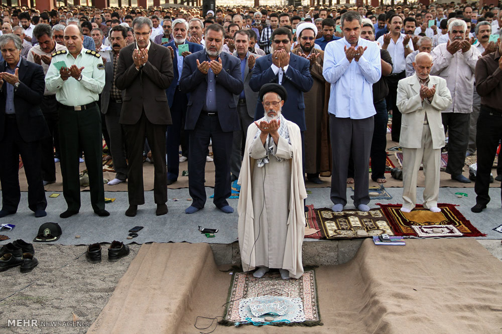 اقامه نماز عید سعید فطر در سیرجان