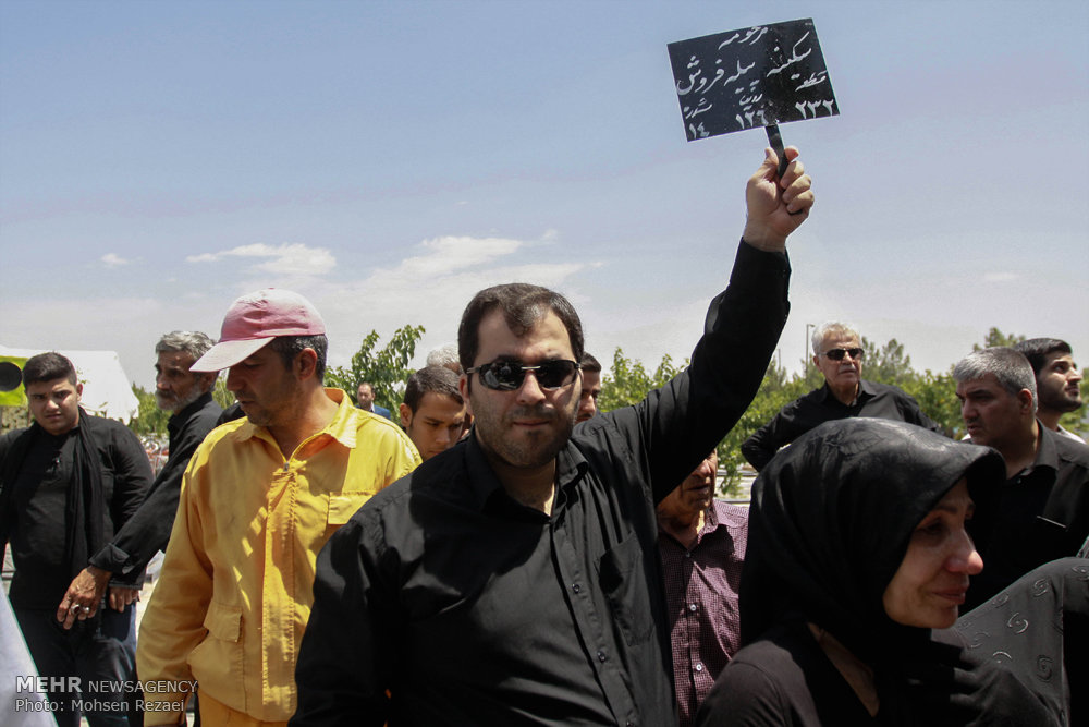 تشییع پیکر مادر شهید مفقودالاثرحسن پوری محمد