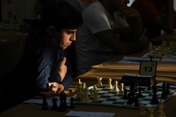 کراپ‌شده - مسابقات شطرنج