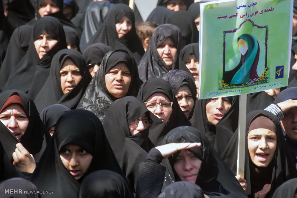 راهپیمایی عفاف و حجاب در شهرضا