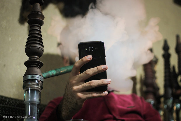 انتقاد از گسترش مراکز عرضه قلیان در پایتخت رواج قلیان در بین جوانان گرگانی