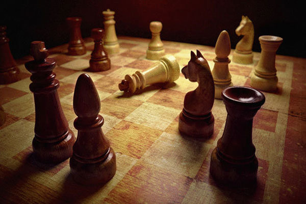 مسابقات شطرنج سریع هفتگی همدان برگزار شد