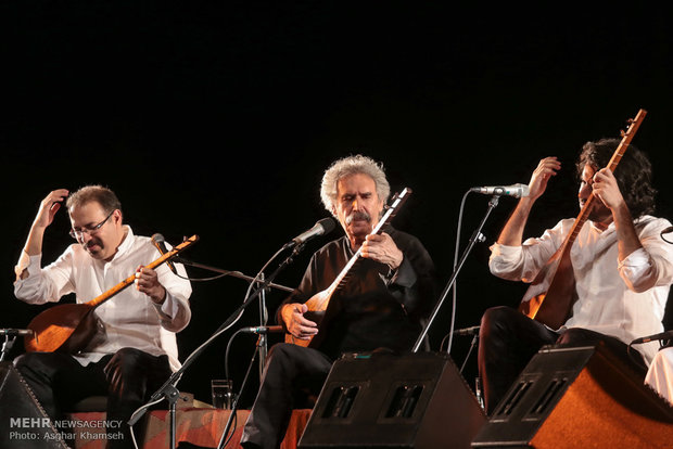 کنسرت گروه موسقی شمس