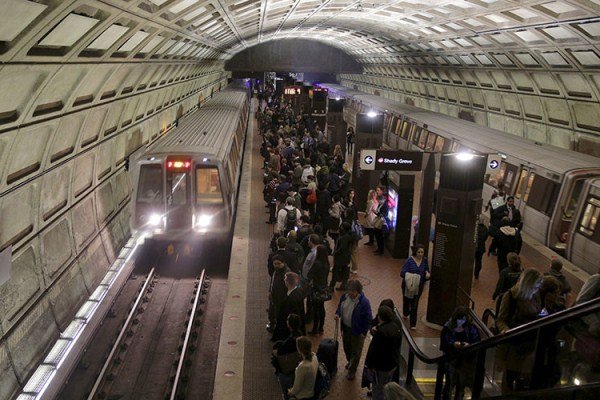 تخلیه ایستگاه اصلی قطار واشنگتن در پی تهدید بمب گذاری