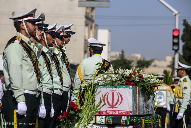 مراسم تشییع شهید تازه تفحص شده نیروی انتظامی