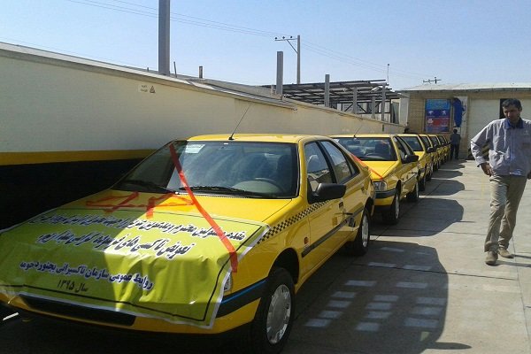 تحویل نخستین تاکسی های فرسوده بجنورد