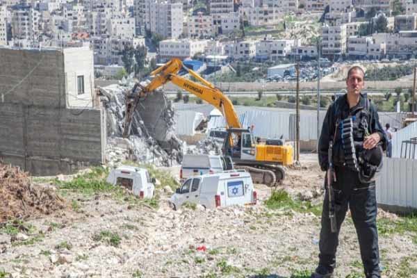 تخریب ۸ منزل در کرانه باختری/بازداشت ۶ جوان فلسطینی