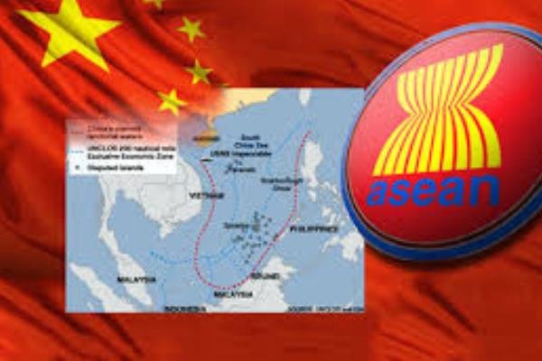 توافق پکن - آسه آن برای تعیین چارچوب رفتاری در دریای چین جنوبی