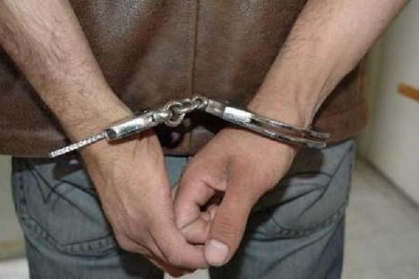 دستگیری سارق حرفه‌ای با ۳۱ فقره سرقت در پردیس
