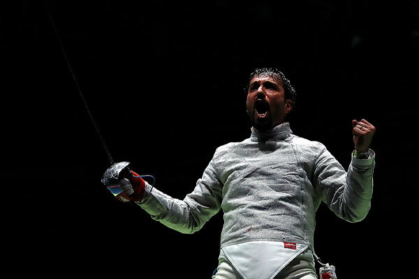 عابدینی به جمع هشت شمشیرباز برتر صعود کرد/مبارزه با قهرمان المپیک