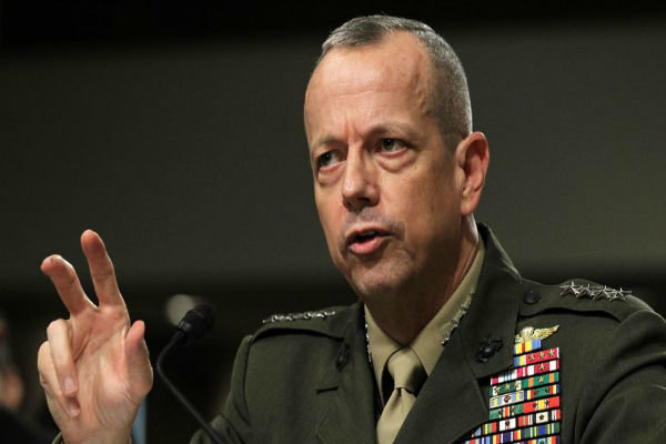 رئیس جمهور آینده آمریکا نیروهای نظامی را از افغانستان خارج نکند