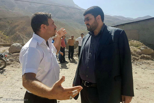 دیدار پیرحسین کولیوند سرپرست اورژانس کشور مصدوم حادثه سقوط بالگرد اورژانس 