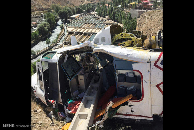 دیدار پیرحسین کولیوند سرپرست اورژانس کشور مصدوم حادثه سقوط بالگرد اورژانس 