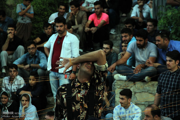 برگزاری روز دوم و سوم یازدهمین جشنوار بین المللی تئاتر خیابانی مریوان