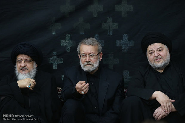 حضور علی لاریجانی رئیس مجلس شورای اسلامی در مراسم عزاداری محرم 