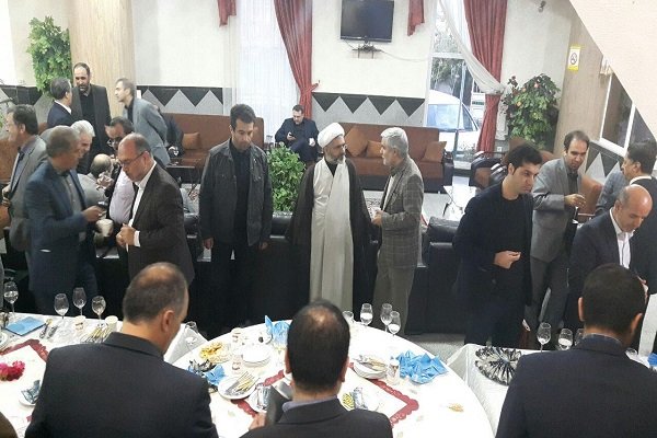 اعضای کمیسیون اقتصادی مجلس شورای اسلامی وارد خوی شد