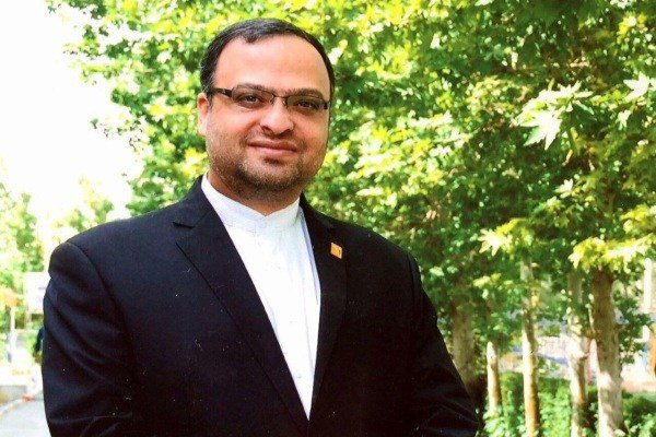 راهکار معاون حقوقی باشگاه استقلال برای جلوگیری از اتفاقات اهواز راهکار معاون حقوقی باشگاه استقلال برای جلوگیری از اتفاقات اهواز