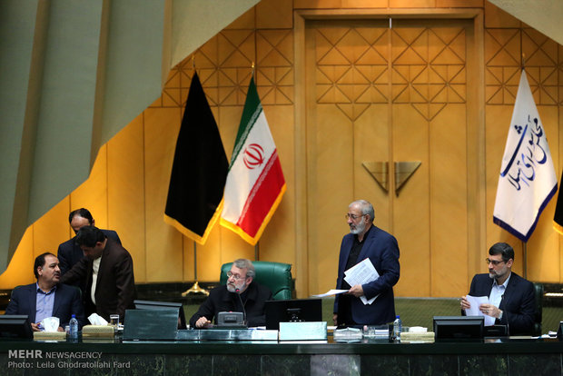 لایحه اصلاح تعطیلات رسمی کشور در مجلس اعلام وصول شد جلسه علنی مجلس شورای اسلامی با حضور وزیر اطلاعات