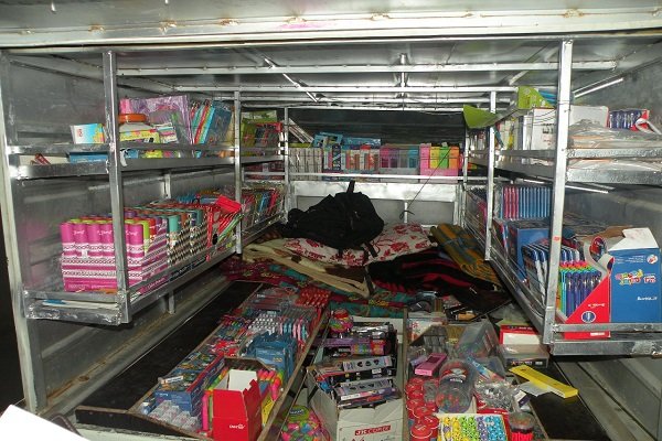 قاچاق لوازم التحریر