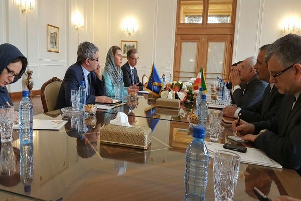 موگرینی با ظریف در تهران دیدار کرد موگرینی با ظریف در تهران دیدار کرد
