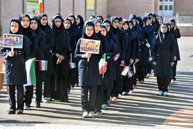 لباس فرم دانش‌آموزان استان همدان در سال جاری ساماندهی می‌شود