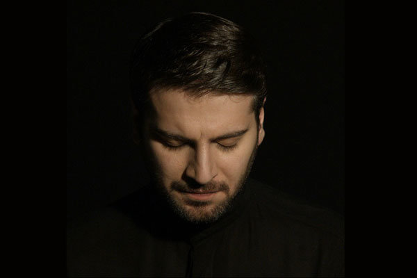 شنیدن نواهایی به افتخار میلاد علی اعلی(ع)/ این صدای عشق است