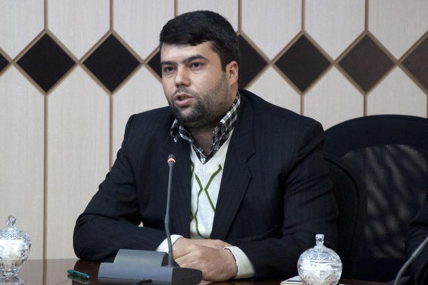 محمد رحمانی رئیس اداره کتابخانه‌های عمومی اهر